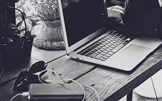 KAIYUN-险胜兹维列夫 阿尔卡拉斯生涯首进澳网男单决赛