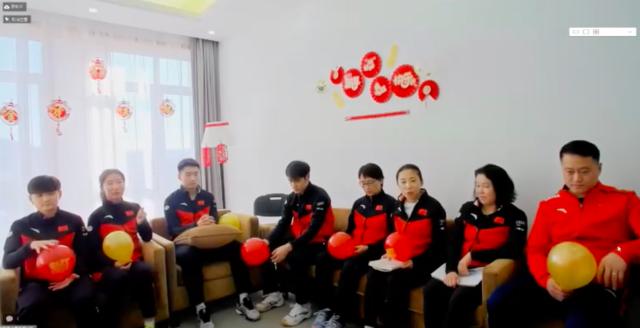 开云体育-李琰满意速滑队世界杯战果 跨界执教看重团队气氛