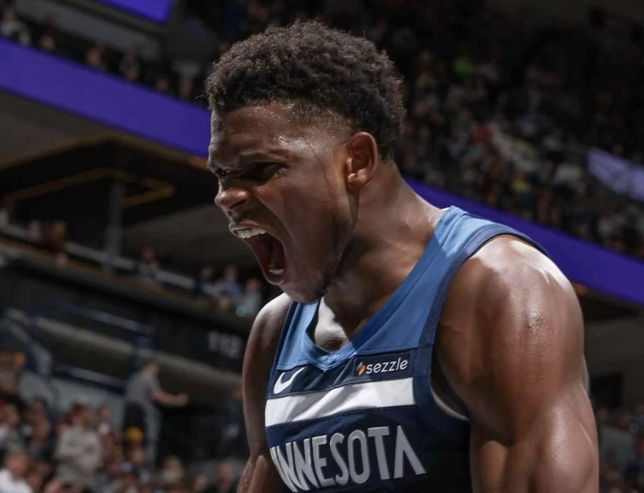 开云app-爱德华兹：我们今天打得像屎一样，但赢球就没什么可抱怨的了